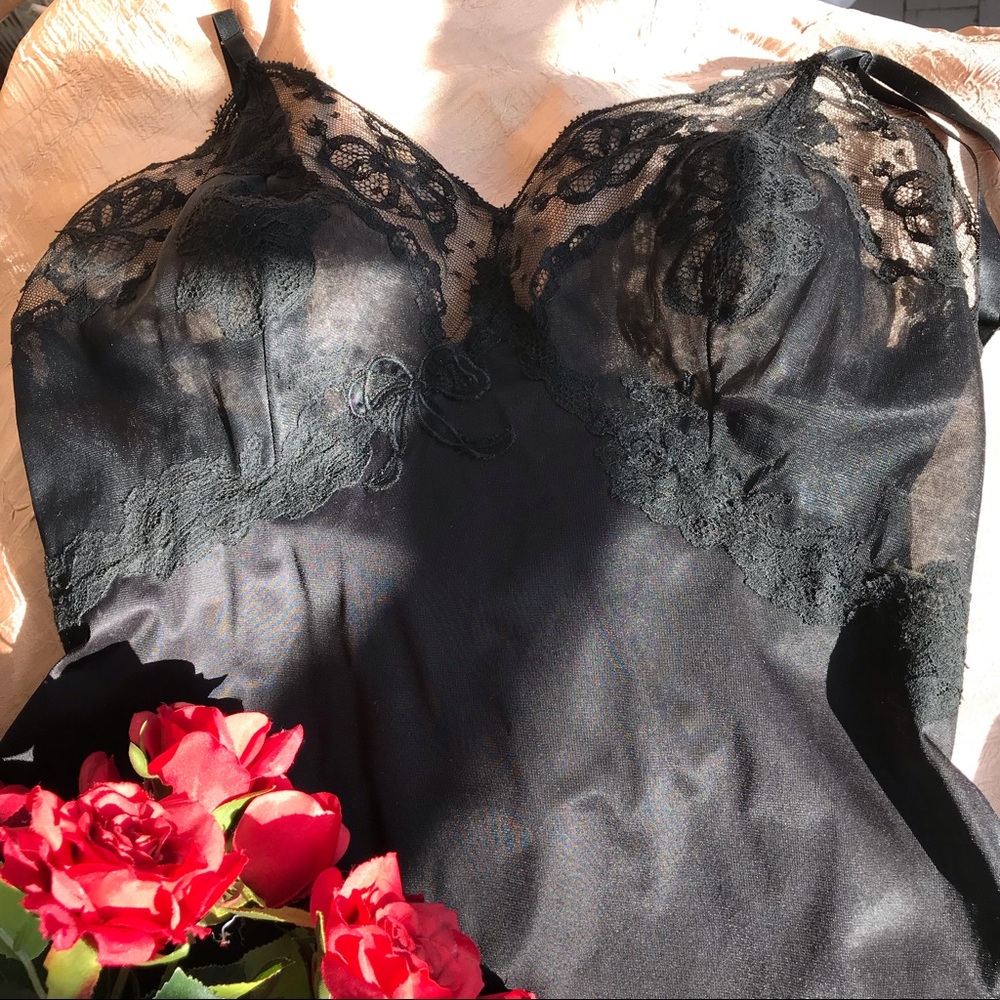 Film Noir Style Classic Glamour Vintage Slip black